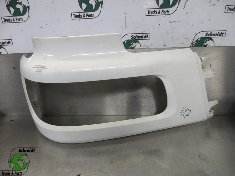 DAF 1363371 // 1363372 KOPLAMP RING DAF CF 75 EURO 5 RECHTS EN LINKS - Cab and interior for Truck: picture 1 DAF 1363371 // 1363372 KOPLAMP RING DAF CF 75 EURO 5 RECHTS EN LINKS - Cab and interior for Truck: picture 1