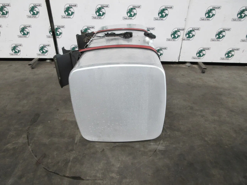DAF 1949912 DIESELTANK 640 LITER DAF XF CF EURO 6 MODEL 2020 - Fuel tank for Truck: picture 2 DAF 1949912 DIESELTANK 640 LITER DAF XF CF EURO 6 MODEL 2020 - Fuel tank for Truck: picture 2