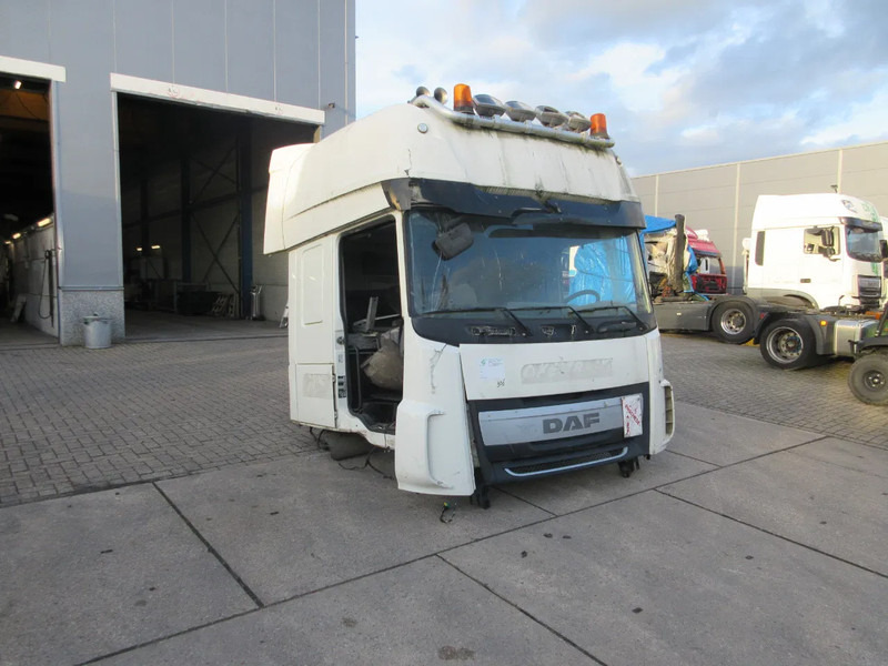 DAF DAF XF 106 CABINE VOOR PARTS DONOR MODEL 2016 - Cab and interior for Truck: picture 2 DAF DAF XF 106 CABINE VOOR PARTS DONOR MODEL 2016 - Cab and interior for Truck: picture 2