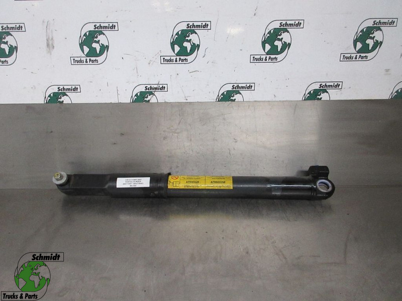 Iveco 504173057/5802758463 KANTEL CILINDER S WAY EURO 6 MODEL 2021 - Cab and interior for Truck: picture 1 Iveco 504173057/5802758463 KANTEL CILINDER S WAY EURO 6 MODEL 2021 - Cab and interior for Truck: picture 1