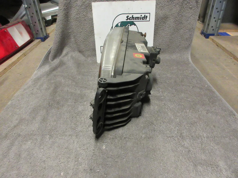 Iveco 504238414 KOPLAMP STRALIS EURO 5 RECHTS - Headlight for Truck: picture 4 Iveco 504238414 KOPLAMP STRALIS EURO 5 RECHTS - Headlight for Truck: picture 4