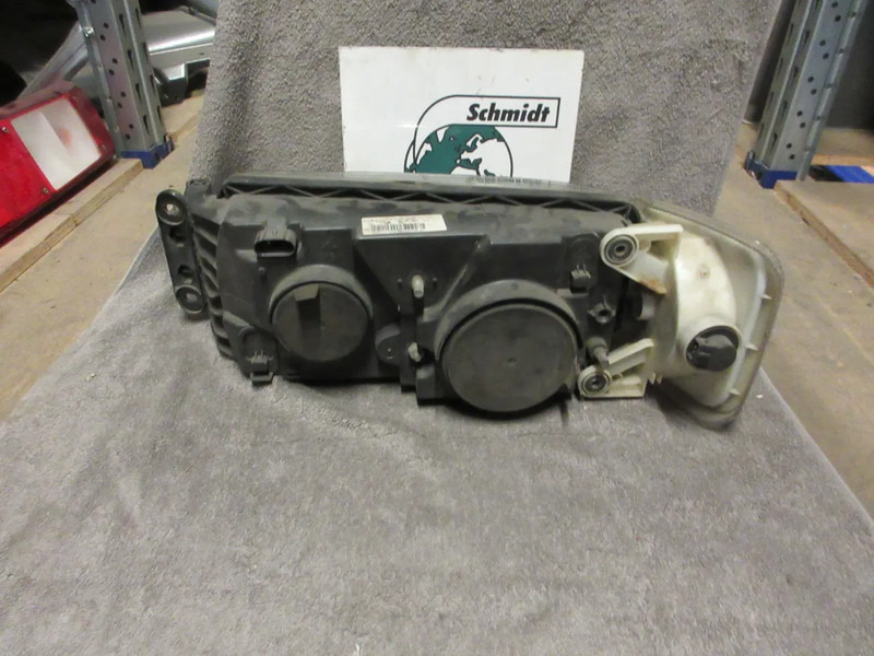 Iveco 504238496 KOPLAMP IVECO EURO 5 RECHTS - Headlight for Truck: picture 3 Iveco 504238496 KOPLAMP IVECO EURO 5 RECHTS - Headlight for Truck: picture 3
