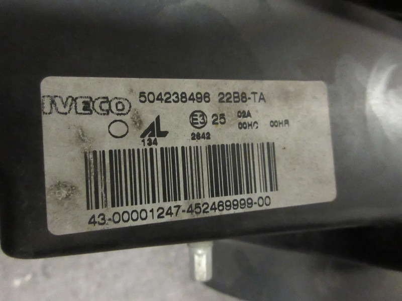 Iveco 504238496 KOPLAMP IVECO EURO 5 RECHTS - Headlight for Truck: picture 5 Iveco 504238496 KOPLAMP IVECO EURO 5 RECHTS - Headlight for Truck: picture 5