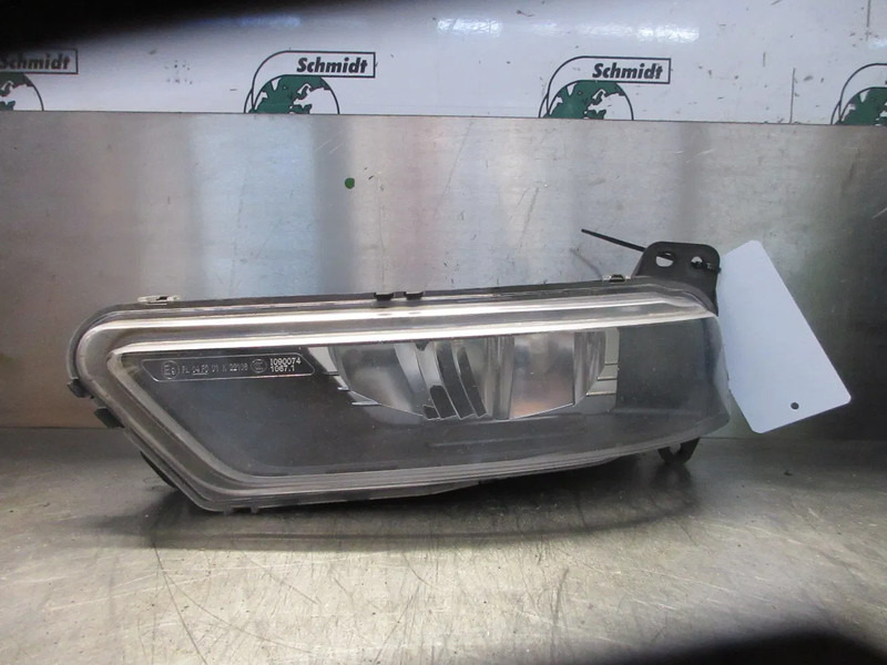 MAN 81.25204-0003 MISTLAMP MAN TGS TGX 18 470 EURO 6 LINKS - Fog light for Truck: picture 3 MAN 81.25204-0003 MISTLAMP MAN TGS TGX 18 470 EURO 6 LINKS - Fog light for Truck: picture 3