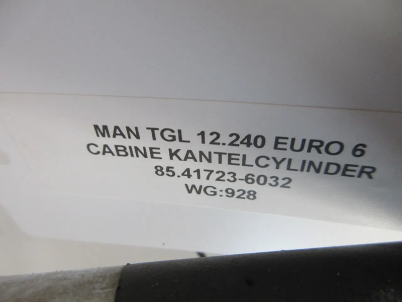 MAN 85.41723-6023 KANTEL CILINDER MAN TGL 12.250 EURO 5 - Cab and interior for Truck: picture 3 MAN 85.41723-6023 KANTEL CILINDER MAN TGL 12.250 EURO 5 - Cab and interior for Truck: picture 3