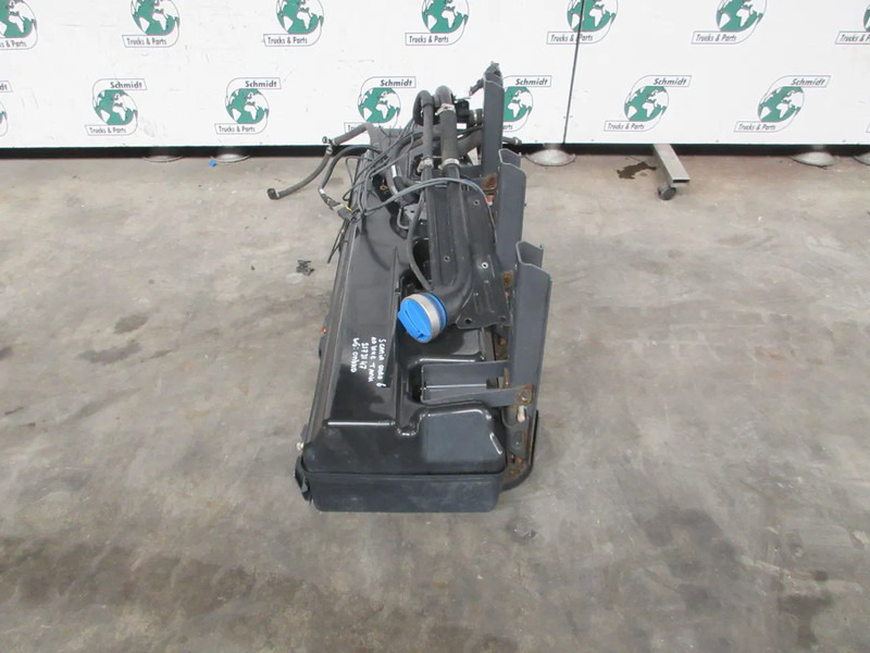 Scania 2173147 AD BLUE TANK SCANIA NIEUWE MODEL 2021 - Fuel tank for Truck: picture 2 Scania 2173147 AD BLUE TANK SCANIA NIEUWE MODEL 2021 - Fuel tank for Truck: picture 2