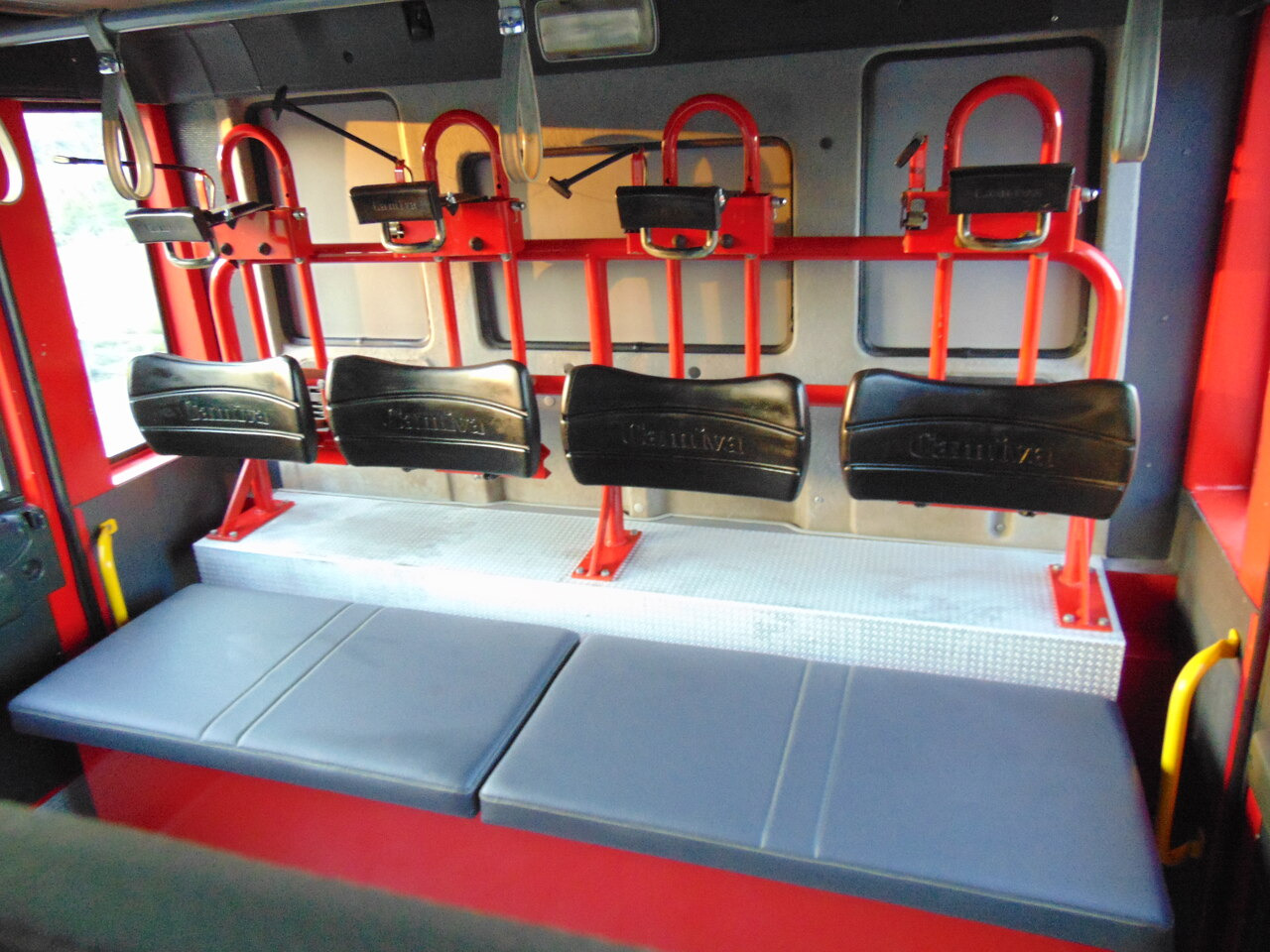 Fire truck IVECO EuroCargo 130E23 Camiva: picture 15 Fire truck IVECO EuroCargo 130E23 Camiva: picture 15