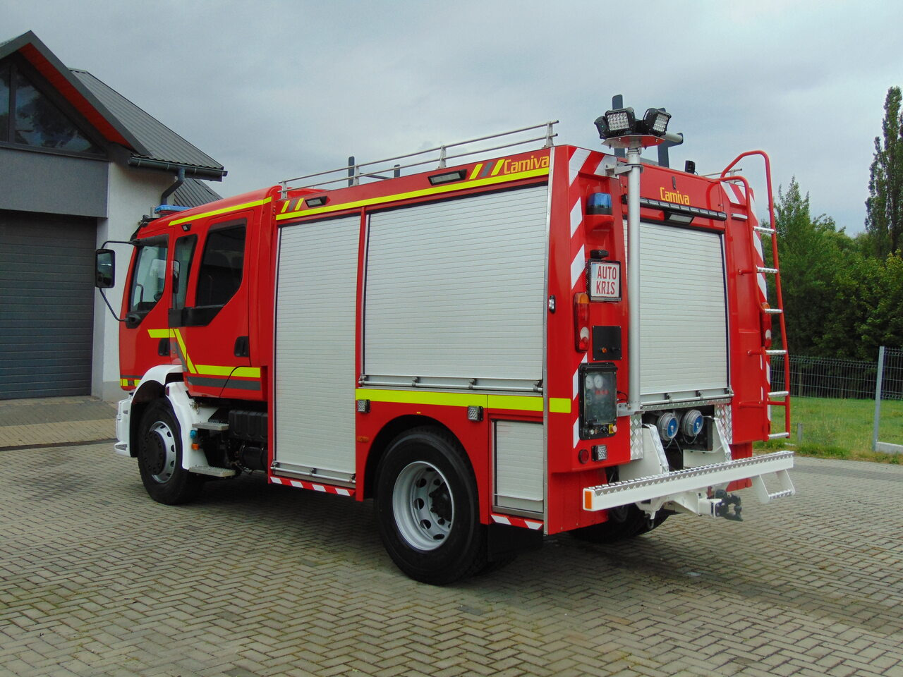 RENAULT Midlum 270dCi Camiva - Fire truck: picture 3 RENAULT Midlum 270dCi Camiva - Fire truck: picture 3