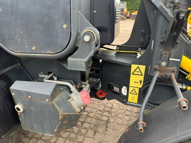 Komatsu WA80-5 9800 hours - Wheel loader: picture 5 Komatsu WA80-5 9800 hours - Wheel loader: picture 5