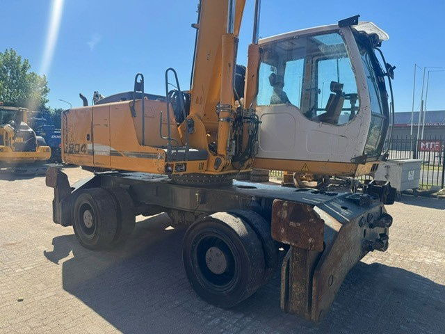 Liebherr A 904 C Litronic + Grab - Waste/ Industry handler: picture 5 Liebherr A 904 C Litronic + Grab - Waste/ Industry handler: picture 5