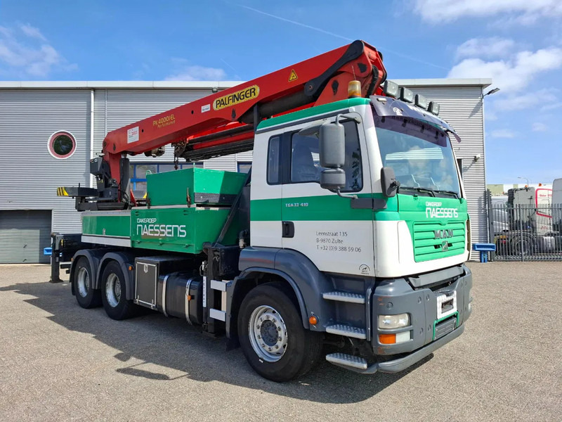 MAN TGA 33.410 / 6X4 / PALFINGER PK4000 1EL ROOFER CRANE / 25M / REMOTE / 2X BIG AXLE / 490677 KM / MANUAL / EURO-3 / 2005 - Crane truck: picture 4 MAN TGA 33.410 / 6X4 / PALFINGER PK4000 1EL ROOFER CRANE / 25M / REMOTE / 2X BIG AXLE / 490677 KM / MANUAL / EURO-3 / 2005 - Crane truck: picture 4