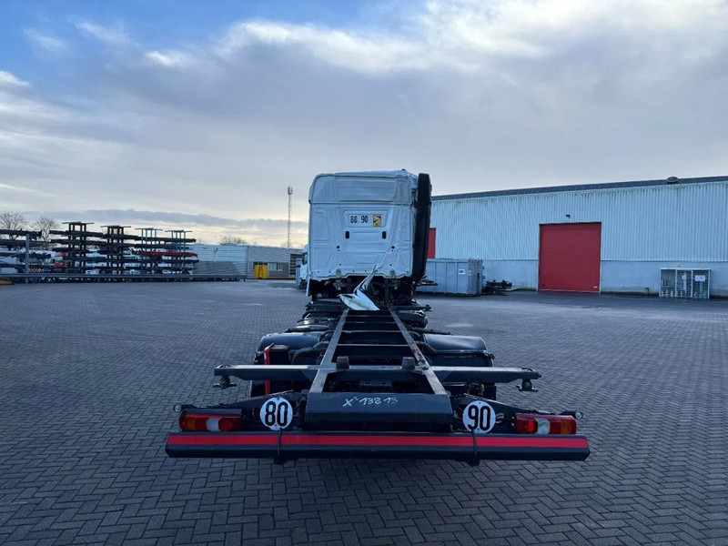 Mercedes-Benz Actros 1845 / ONLY:467007 KM / MIRRORCAM / FULL-AIR / AIRCO / AUTOMATIC / EURO-6 / 2022 - Cab chassis truck: picture 4 Mercedes-Benz Actros 1845 / ONLY:467007 KM / MIRRORCAM / FULL-AIR / AIRCO / AUTOMATIC / EURO-6 / 2022 - Cab chassis truck: picture 4