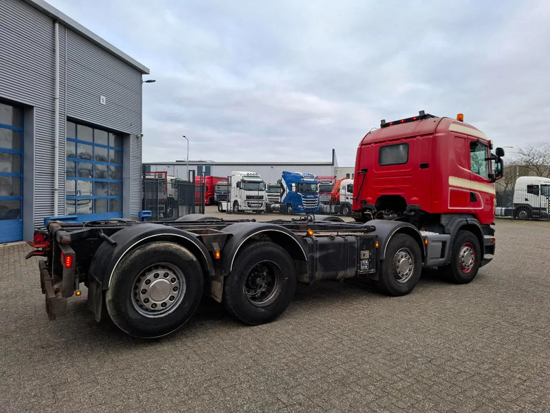 Scania G480 / 8X2 / HYDRAULICS / LIFT+LENKACHSE / FULL-AIR / AIRCO / EURO-5 / 2013 - Cab chassis truck: picture 5 Scania G480 / 8X2 / HYDRAULICS / LIFT+LENKACHSE / FULL-AIR / AIRCO / EURO-5 / 2013 - Cab chassis truck: picture 5
