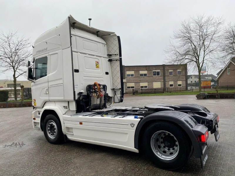 Scania R520 / AUTOMATIC / NAVI /LWDS / PARK-COOL / EURO-6 / 2017 - Tractor unit: picture 3 Scania R520 / AUTOMATIC / NAVI /LWDS / PARK-COOL / EURO-6 / 2017 - Tractor unit: picture 3