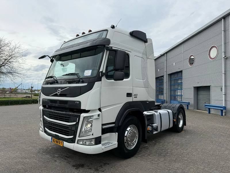 Volvo FM11-410 / VEB / DYNAMIC STEERING / PTO / NL TRUCK / TUV:06-05-2025 / LWDS / ALCOA / AUTOMATIC / EURO-6 / 2015 - Tractor unit: picture 1 Volvo FM11-410 / VEB / DYNAMIC STEERING / PTO / NL TRUCK / TUV:06-05-2025 / LWDS / ALCOA / AUTOMATIC / EURO-6 / 2015 - Tractor unit: picture 1