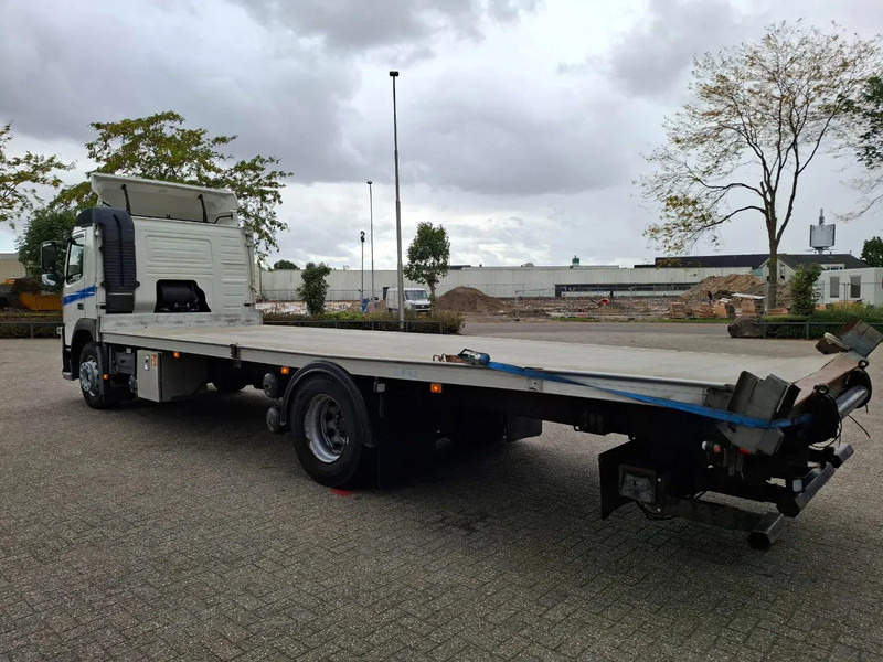 Volvo FM11-330 / ONLY:376356 KM / NAVI / FULL-AIR / LWDS / AIRCO / AUTOMATIC / EURO-6 / 2016 - Cab chassis truck: picture 3 Volvo FM11-330 / ONLY:376356 KM / NAVI / FULL-AIR / LWDS / AIRCO / AUTOMATIC / EURO-6 / 2016 - Cab chassis truck: picture 3