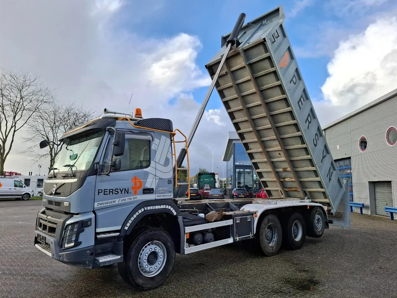 Volvo FMX-460 / 8X4 / 2XBIG AXLE / VEB+ / ONLY:344574 KM / LIFT+LENKACHSE / 21CM³ / AUTOMATIC / EURO-6 / 2015 - Tipper: picture 1 Volvo FMX-460 / 8X4 / 2XBIG AXLE / VEB+ / ONLY:344574 KM / LIFT+LENKACHSE / 21CM³ / AUTOMATIC / EURO-6 / 2015 - Tipper: picture 1