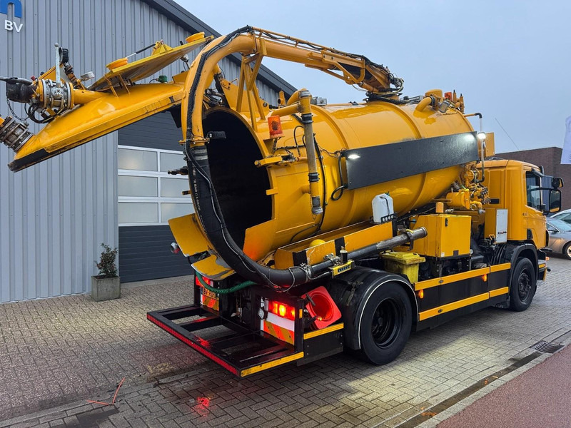 Scania P270 DB4x2 Saug- / Druck / HD Pump - Vacuum truck: picture 3 Scania P270 DB4x2 Saug- / Druck / HD Pump - Vacuum truck: picture 3