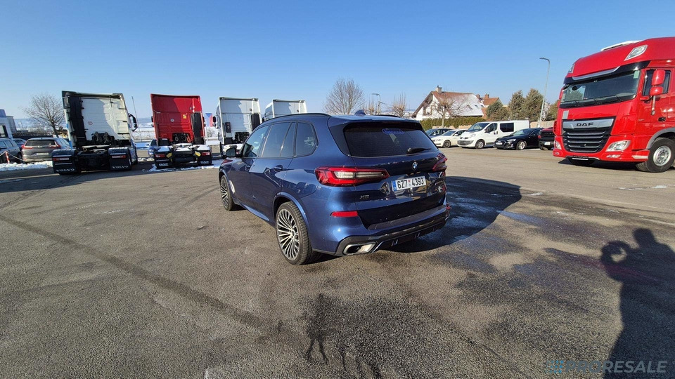 BMW X5 M50D 3,0 294 kW - Car: picture 5 BMW X5 M50D 3,0 294 kW - Car: picture 5