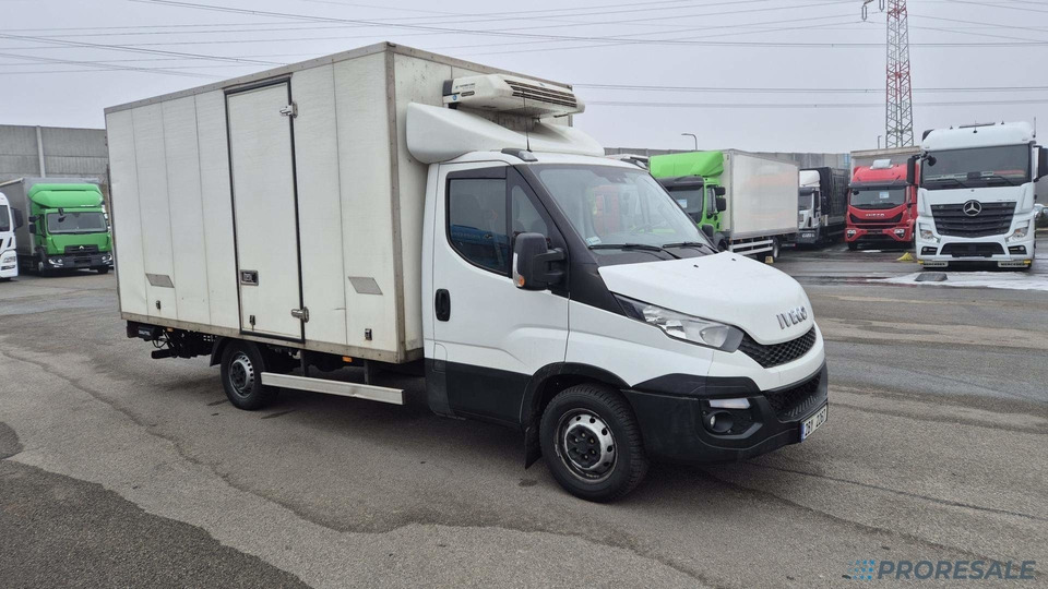 IVECO DAILY 35S11 - mrazírna + elektro agregát THERMO KING V-300 Max + zvedací čelo 750 kg - Refrigerated delivery van: picture 1 IVECO DAILY 35S11 - mrazírna + elektro agregát THERMO KING V-300 Max + zvedací čelo 750 kg - Refrigerated delivery van: picture 1