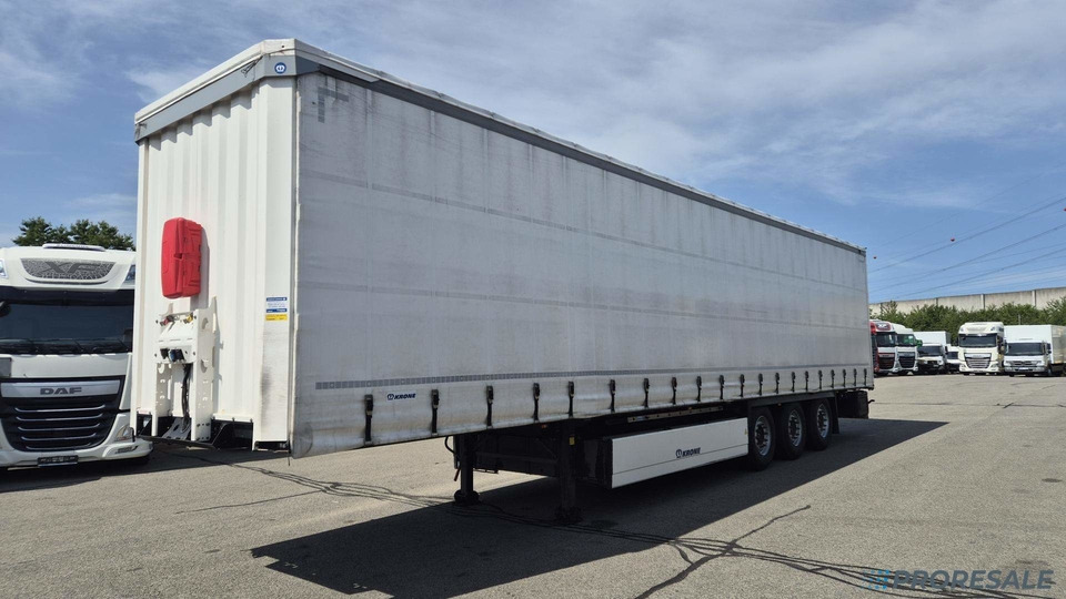 KRONE SD PROFI LINER + paletový koš + 2 x zvedací náprava - Curtainsider semi-trailer: picture 2 KRONE SD PROFI LINER + paletový koš + 2 x zvedací náprava - Curtainsider semi-trailer: picture 2