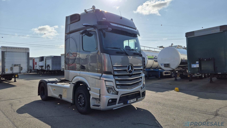 MERCEDES-BENZ ACTROS 1845 LS GIGA SPACE EURO 6 - Tractor unit: picture 1 MERCEDES-BENZ ACTROS 1845 LS GIGA SPACE EURO 6 - Tractor unit: picture 1