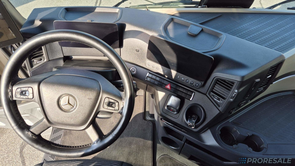 MERCEDES-BENZ ACTROS 1845 LS GIGA SPACE EURO 6 - Tractor unit: picture 4 MERCEDES-BENZ ACTROS 1845 LS GIGA SPACE EURO 6 - Tractor unit: picture 4