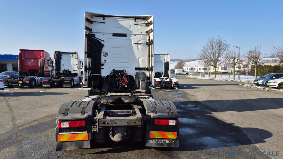 RENAULT T480 HIGH LOW DECK EURO 6 - Tractor unit: picture 3 RENAULT T480 HIGH LOW DECK EURO 6 - Tractor unit: picture 3