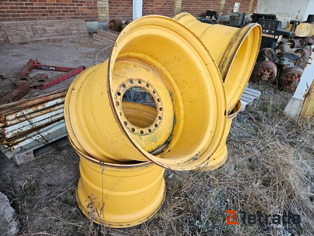Volvo L90 23,5 fälgar extra breda - Construction machinery: picture 2 Volvo L90 23,5 fälgar extra breda - Construction machinery: picture 2