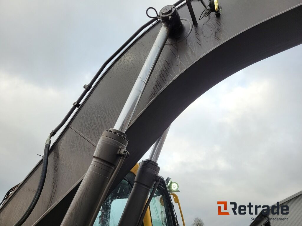 Crawler excavator Grävmaskin Volvo EC 240B NLC med titrotator och redskap: picture 48 Crawler excavator Grävmaskin Volvo EC 240B NLC med titrotator och redskap: picture 48