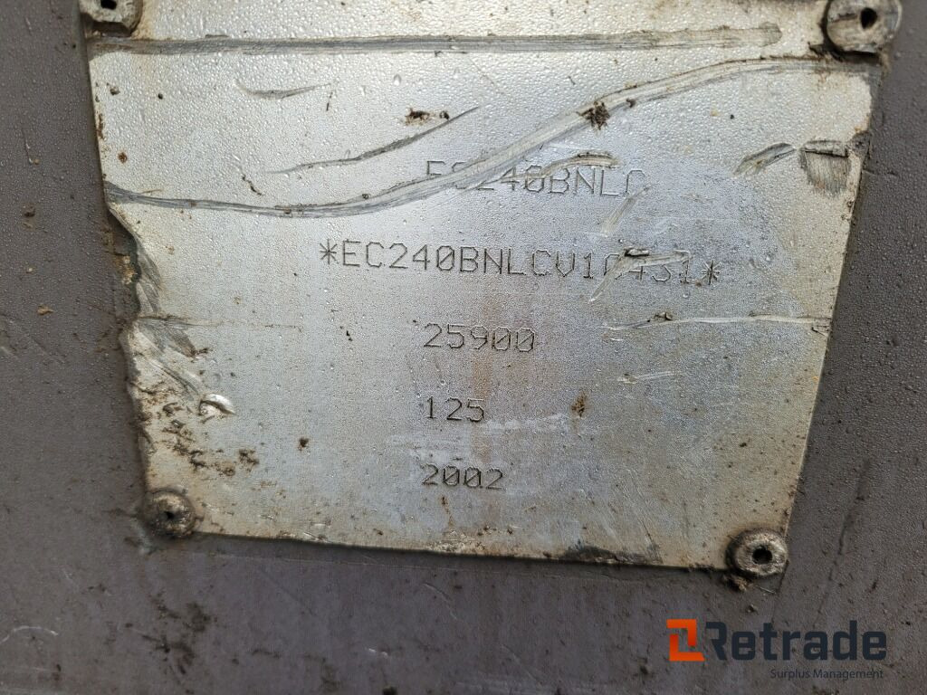 Crawler excavator Grävmaskin Volvo EC 240B NLC med titrotator och redskap: picture 8 Crawler excavator Grävmaskin Volvo EC 240B NLC med titrotator och redskap: picture 8