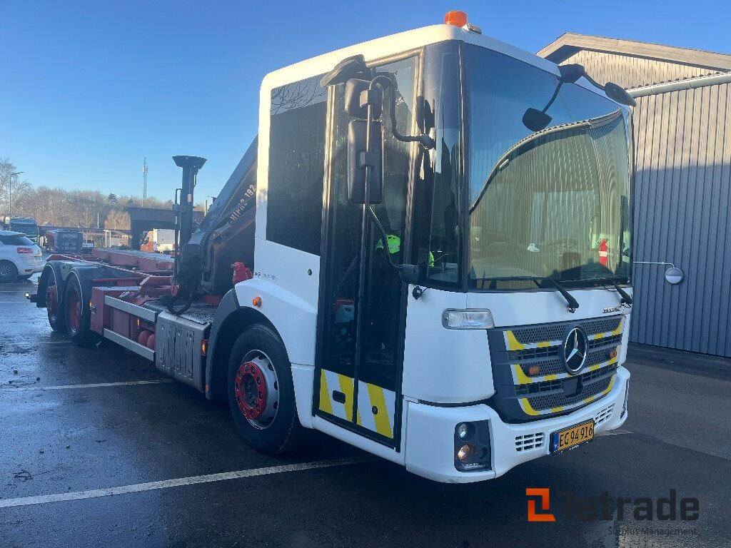 Lastbil MERCEDES-BENZ ECONIC 2630 (L 6x2/4) - Cable system truck, Crane truck: picture 3 Lastbil MERCEDES-BENZ ECONIC 2630 (L 6x2/4) - Cable system truck, Crane truck: picture 3