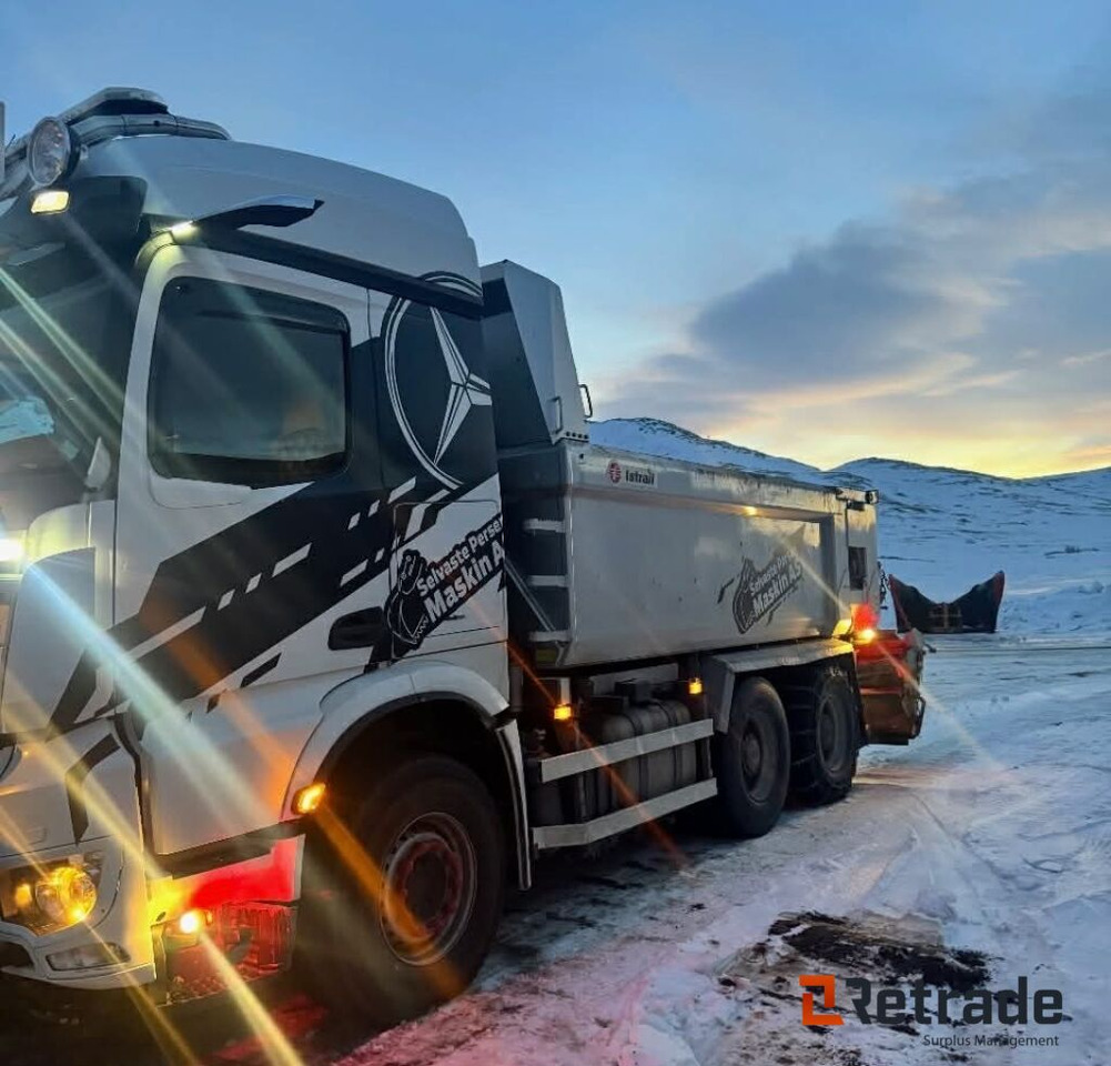 Lastebil MERCEDES-BENZ Arocs - Tipper: picture 2 Lastebil MERCEDES-BENZ Arocs - Tipper: picture 2