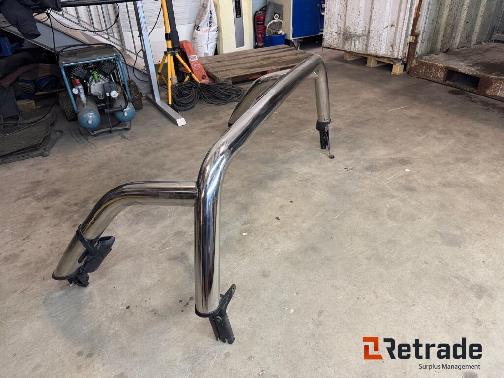 Flakbåge med bromsljus till Ford Ranger , ny - oanvänd - Other machinery: picture 4 Flakbåge med bromsljus till Ford Ranger , ny - oanvänd - Other machinery: picture 4