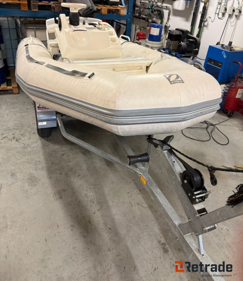 Zodiac Projet 350 - inklusive BK båthenger - 2012 Modell - Other machinery: picture 1 Zodiac Projet 350 - inklusive BK båthenger - 2012 Modell - Other machinery: picture 1