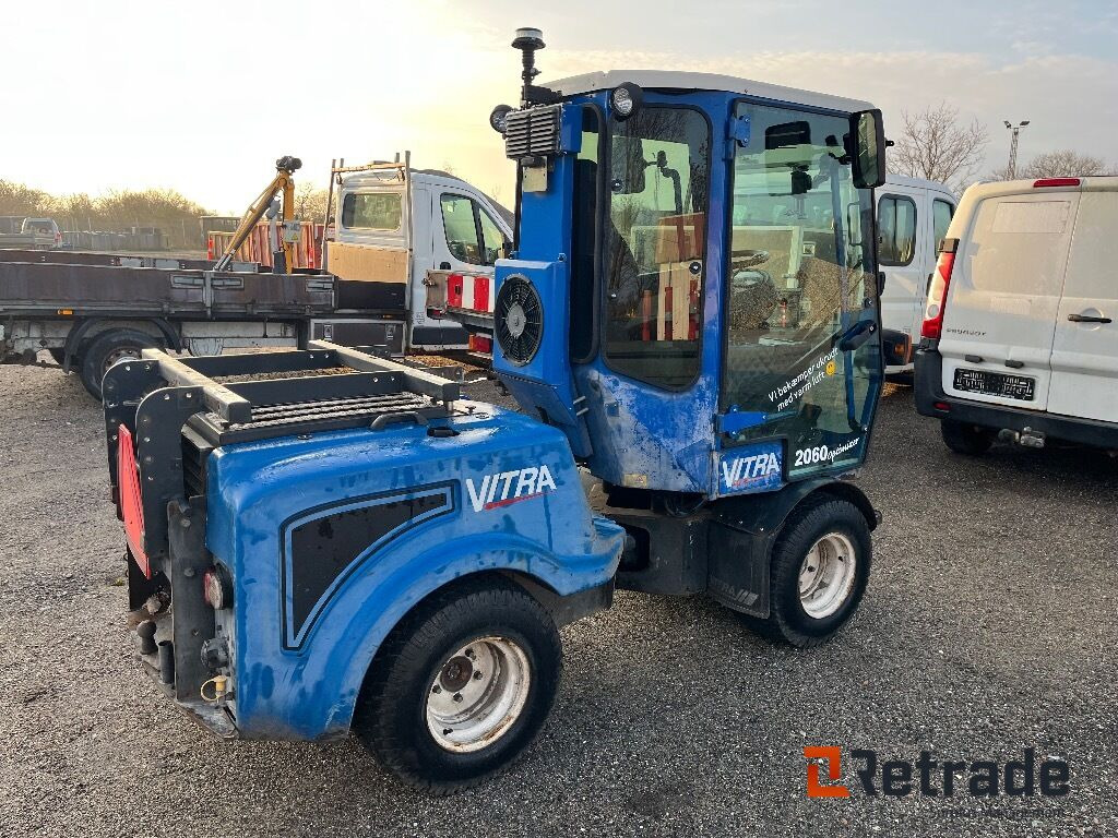 Redskabsbærer VITRA 2060 - Utility/ Special vehicle: picture 3 Redskabsbærer VITRA 2060 - Utility/ Special vehicle: picture 3