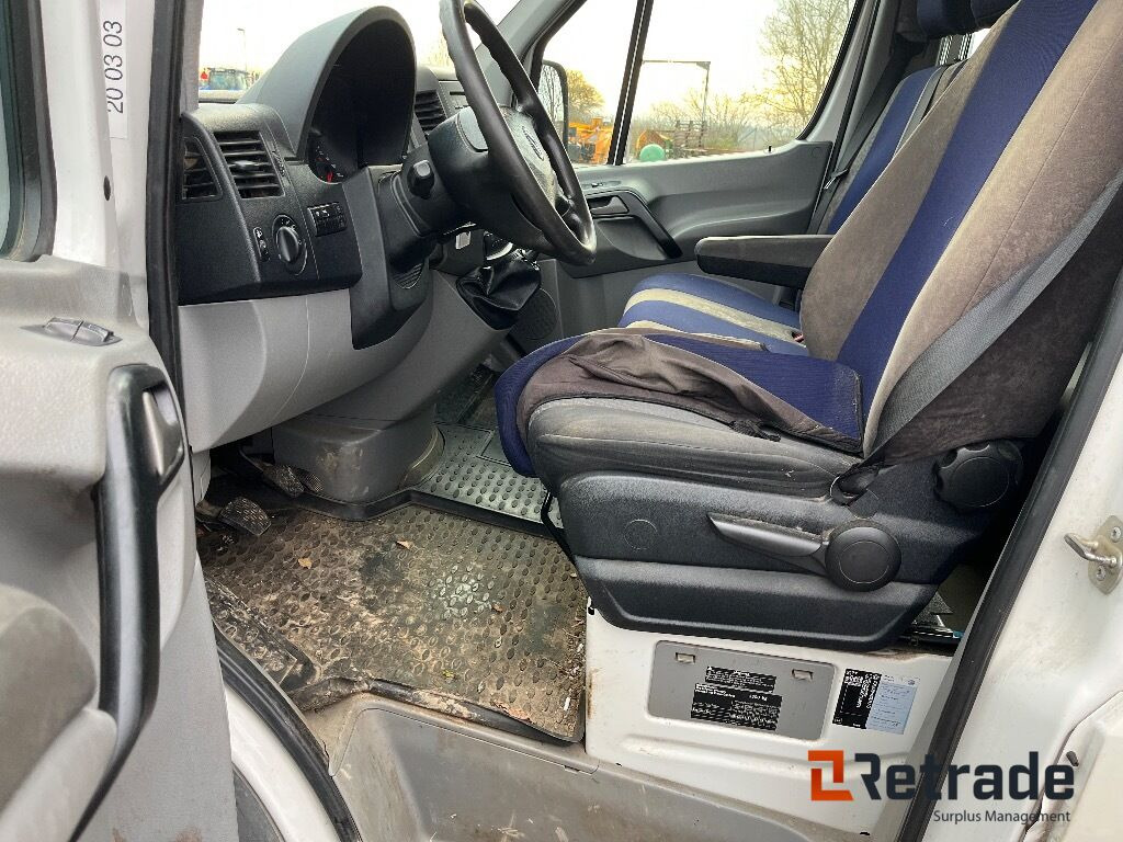 VOLKSWAGEN CRAFTER DOBBELTKABINE med ladkran. - Car: picture 5 VOLKSWAGEN CRAFTER DOBBELTKABINE med ladkran. - Car: picture 5