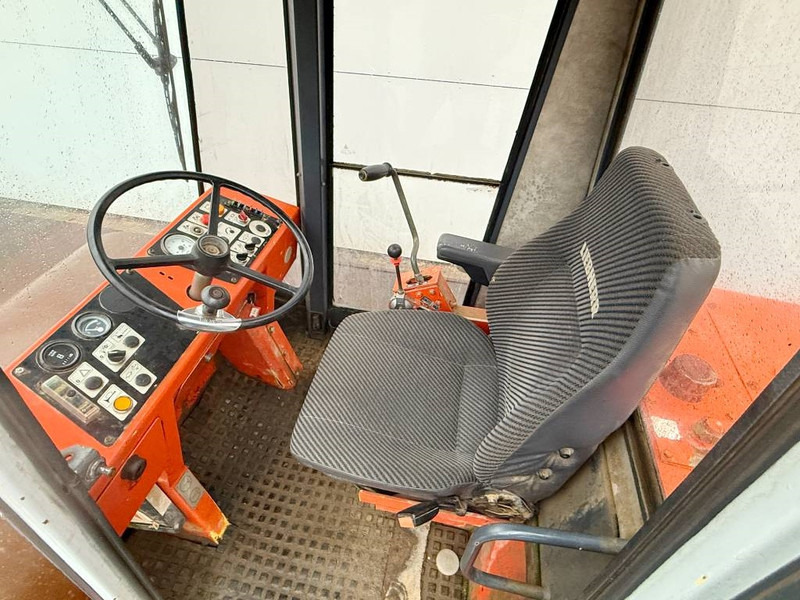 Roller Bomag BW172D - Good Working Condition / Deutz Engine: picture 8 Roller Bomag BW172D - Good Working Condition / Deutz Engine: picture 8