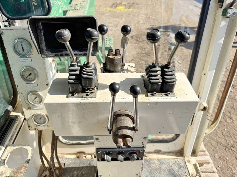 Drilling rig Hitachi KH150GLS-2 - 30.3m Drill / Powerpack / Hydr Tracks: picture 9