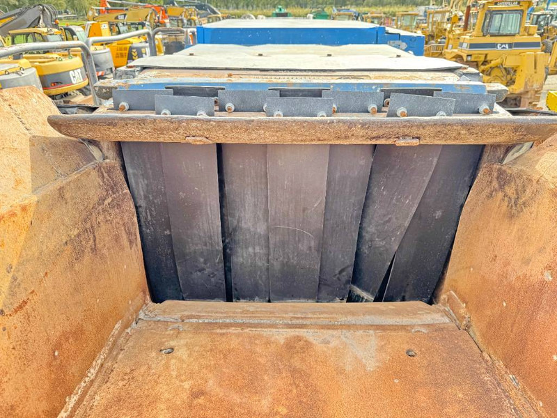 Crusher Kleemann MR110Z EVO - Up to 350 t/h / 8m³ hopper volume: picture 15