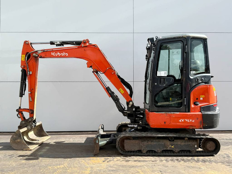 Kubota KX037-4 - Hammer Lines / Quick Coupler - Mini excavator: picture 1 Kubota KX037-4 - Hammer Lines / Quick Coupler - Mini excavator: picture 1