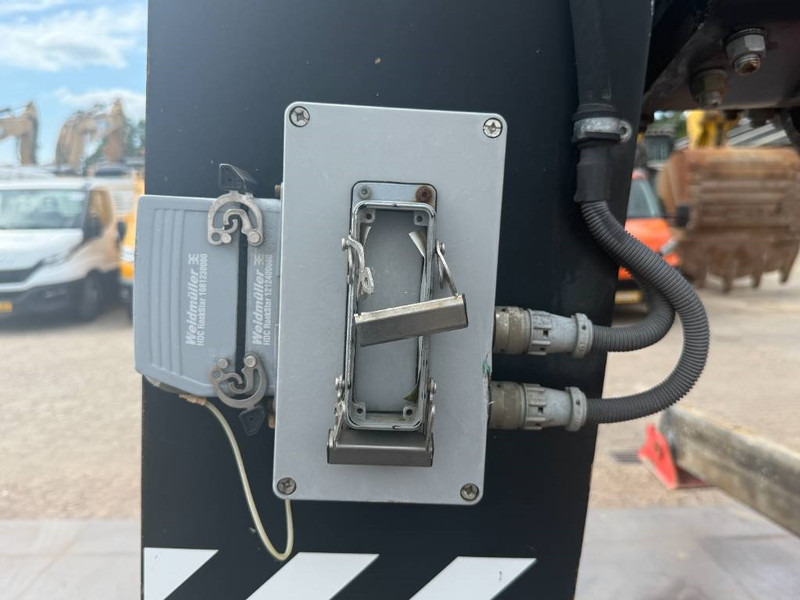 Telescopic handler Manitou MRT 2150 Plus Privilege - 4x4x4 / Crab Mode: picture 15 Telescopic handler Manitou MRT 2150 Plus Privilege - 4x4x4 / Crab Mode: picture 15