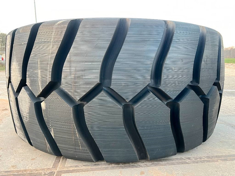Wheels and tires for Construction machinery Michelin X Mine D2 45/65R45 Tyre x 2: picture 6 Wheels and tires for Construction machinery Michelin X Mine D2 45/65R45 Tyre x 2: picture 6