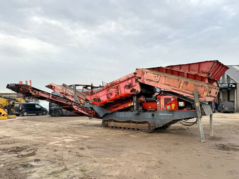 Terex Finlay 883 - Deutz Engine / 2 Side Conveyor - Screener: picture 5 Terex Finlay 883 - Deutz Engine / 2 Side Conveyor - Screener: picture 5