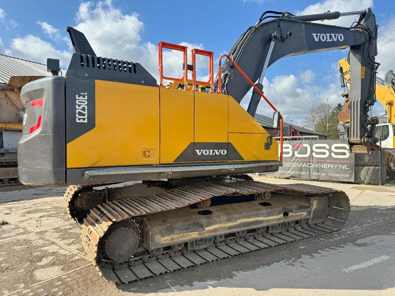 Volvo EC250EL - Dutch Machine / Quick Coupler - Crawler excavator: picture 5 Volvo EC250EL - Dutch Machine / Quick Coupler - Crawler excavator: picture 5