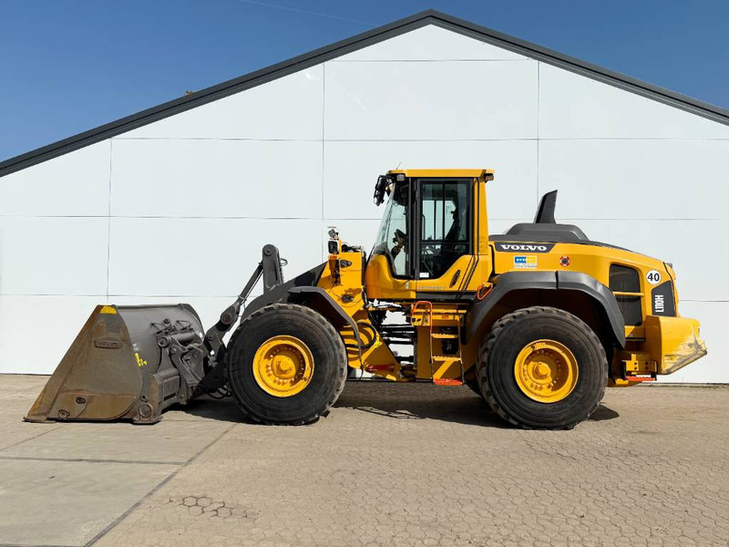 Volvo L110H - German Machine / High-tip Bucket / 3rd Fun - Wheel loader: picture 1 Volvo L110H - German Machine / High-tip Bucket / 3rd Fun - Wheel loader: picture 1