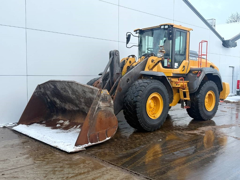 Volvo L120H - 3rd Function / Quick Coupler - Wheel loader: picture 2 Volvo L120H - 3rd Function / Quick Coupler - Wheel loader: picture 2