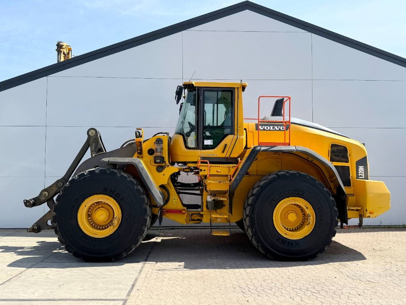 Volvo L220H - German Machine / 3rd Function - Wheel loader: picture 1 Volvo L220H - German Machine / 3rd Function - Wheel loader: picture 1