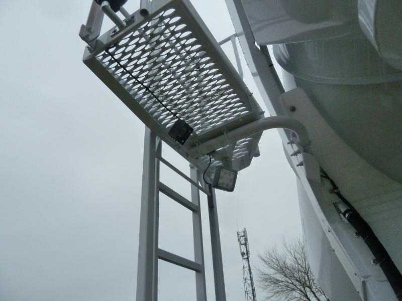 New Concrete mixer truck Mercedes arocs: picture 7