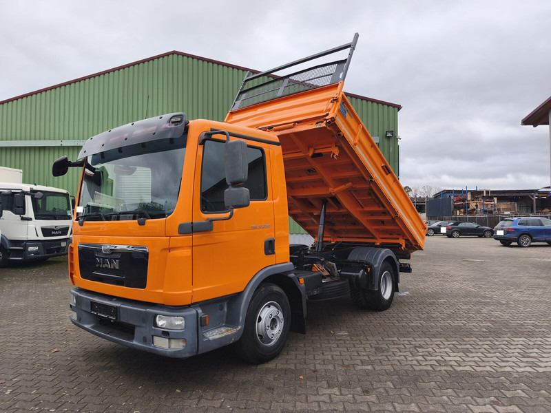 MAN TGL 12.250 - Tipper: picture 1 MAN TGL 12.250 - Tipper: picture 1